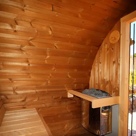 Διαμέρισμα Jurte - Traumhafter Meerblick, Beheizter Pool, Sauna, Billiard, Tischtennis, Garten