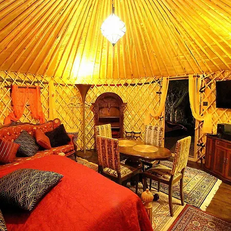 Jurte - Traumhafter Meerblick, Beheizter Pool, Sauna, Billiard, Tischtennis, Garten